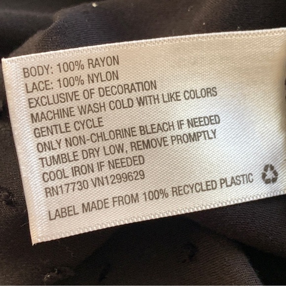 Xhilaration Lace Blouse - Picture 6 of 6